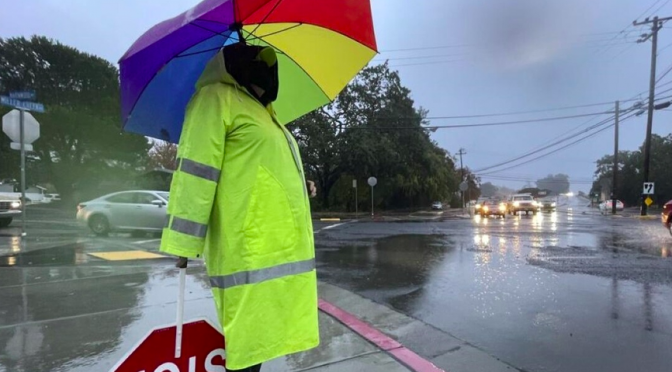 EUA – Pueblos de California que fueron afectados por el fuego, ahora temen de las inundaciones (Milenio)