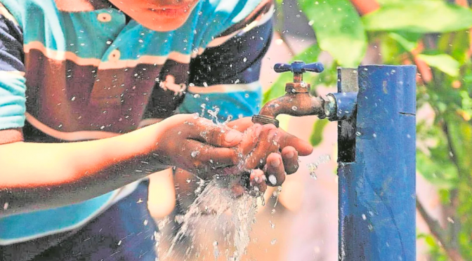 CDMX – Presentan iniciativa para reducir costo del agua potable en Coyoacán (El Universal)