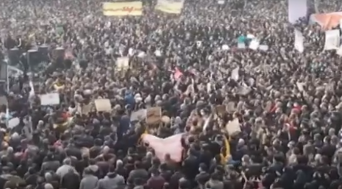 Mundo- Irán Protestas por la escasez de agua debido a la sequía (euronews)
