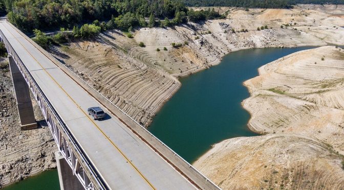 Estados Unidos-Californianos redujeron el uso de agua en un 13% en octubre, pero no llegaron a la meta (Milenio)