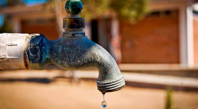 Nuevo León- Reportan 300 colonias sin agua en NL (Distrito Regio)