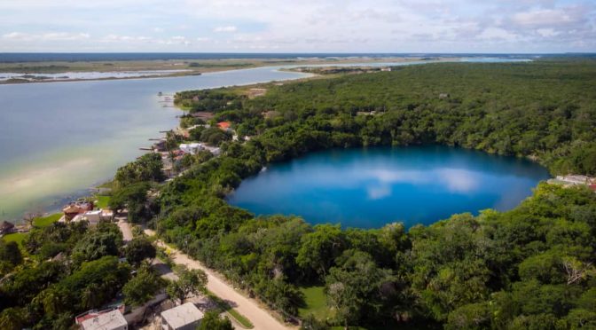 Yucatán-La conservación del sistema de ríos subterráneos de la península de Yucatán (Este País)