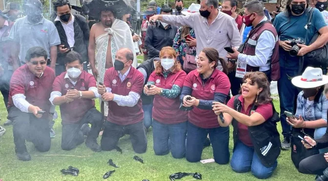 CDMX-Alcaldes organizaron “Ajolotón” en Xochimilco y los acusaron de maltrato animal (infobae)