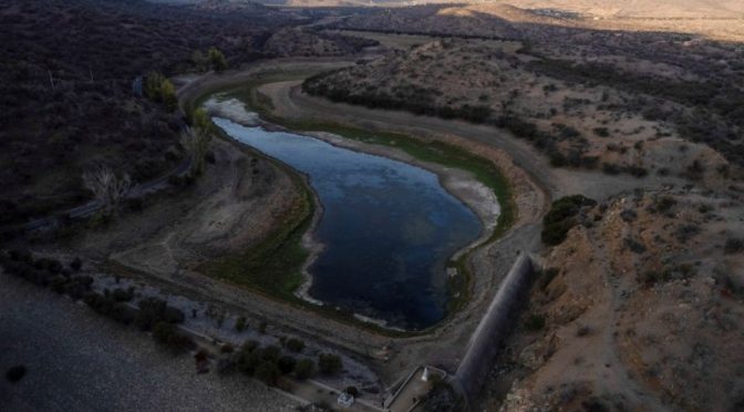 Chile – Chile anuncia plan de emergencia ante posible racionamiento de agua (Excelsior)