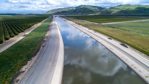 Mundo-Sequía en California obliga a reducir el consumo de agua (La Jornada)