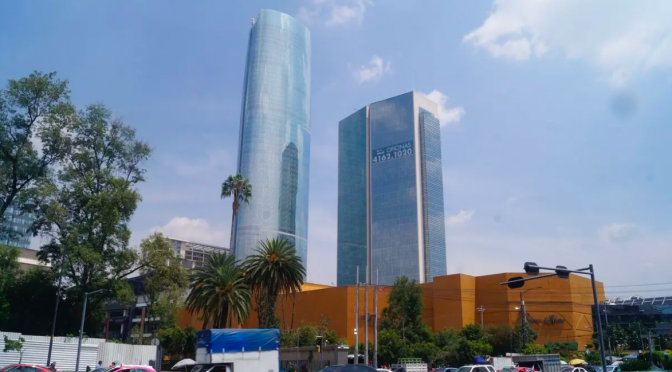 CDMX – Agua para el concreto, crecen megaproyectos comerciales ante la escasez en la Ciudad de México (Aristegui Noticias)