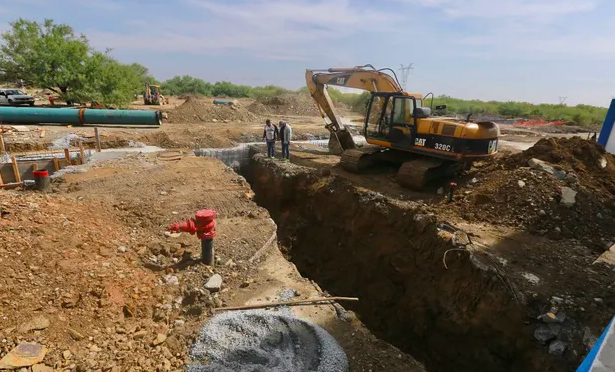 Nuevo León  – Con acueducto El Cuchillo II, prevén reservas de 30% de agua en Nuevo León (Milenio)