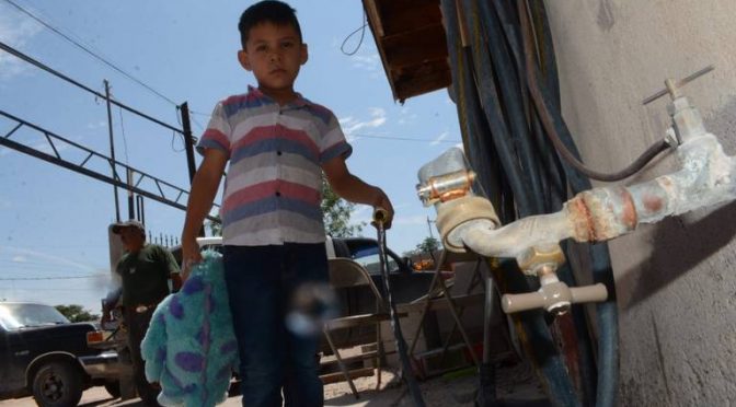 Chihuahua -Garantizar el servicio de agua potable a Anapra para el próximo verano (El Heraldo)
