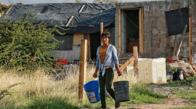 Durango – Hasta la última gota: Familias duranguenses aprenden a vivir sin agua (El Sol de Durango)