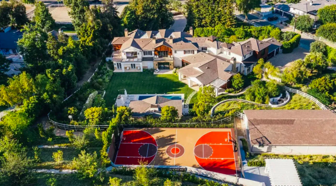 Los Ángeles – Los Ángeles restringe el agua a las mansiones de los famosos que la desperdician (La Lista)