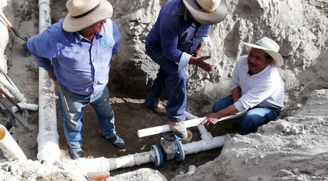 México – Reinstalación del servicio de agua al 95% en la prolongación Hidalgo (Línea de contraste)