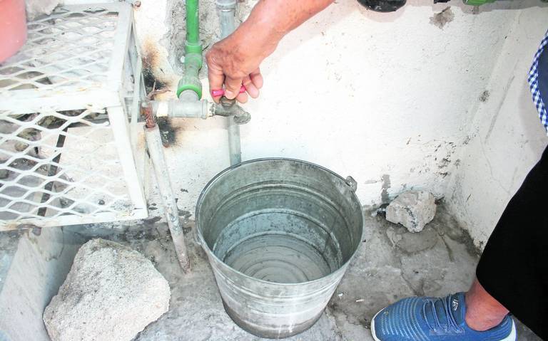 Hidalgo – Provoca malestar a vecinos de la UHP, no tener agua potable (El Sol de Hidalgo)