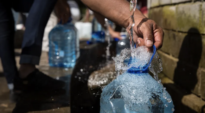 México – Urge hidratarnos correctamente con agua de calidad: Juan Francisco Bustamante (Milenio)