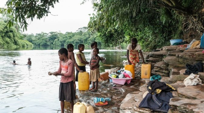 Global – Mujeres y niñas son las más afectadas por la crisis del agua (IPS)