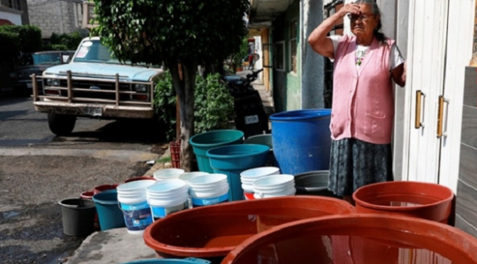 Guerrero – Por falta de agua realizan la Marcha de las Cubetas Vacías en Chilpancingo (Excelsior)