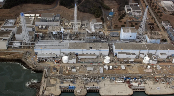Global – Hong Kong veta las importaciones japonesas por el vertido de agua tratada de la central nuclear de Fukushima (El Economista)