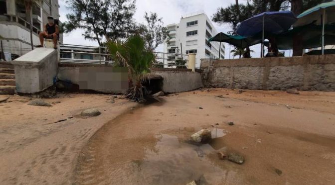 Sinaloa-Persisten descargas de aguas negras en playa Los Pinitos, en Mazatlán (Noreste)