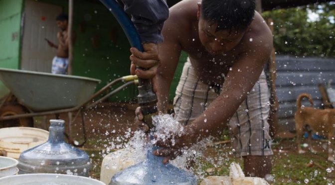 Mundo- “Ni el dinero es suficiente para tener agua como es debido”: la otra crisis del agua que sufre Panamá más allá del Canal (BBC)
