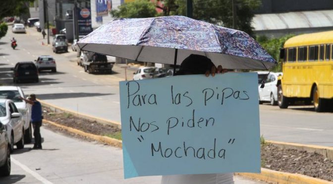 Xalapa-¿Vives en colonia de la periferia? Sufren familias por escasez de agua (Diario de Xalapa)