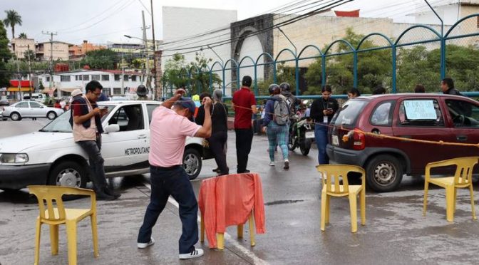 Morelos-Vecinos de tres colonias piden empatía al Sistema de Agua Potable (El Sol de Cuernavaca)