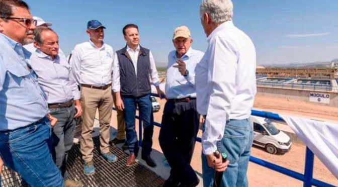 Durango-López Obrador supervisa avance en planta potabilizadora de agua en Durango (Imagen Radio)