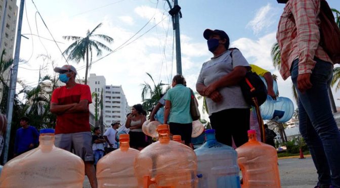 Guerrero- Cofepris mantiene saneamiento de depósitos de agua en Guerrero (Excelsior)