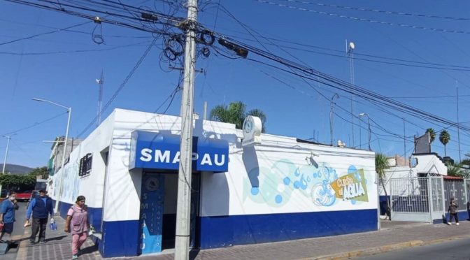 Guanajuato-Enfrentan Uriangato y Valle de Santiago colapso de pozos en búsqueda de agua (Periódico Correo)