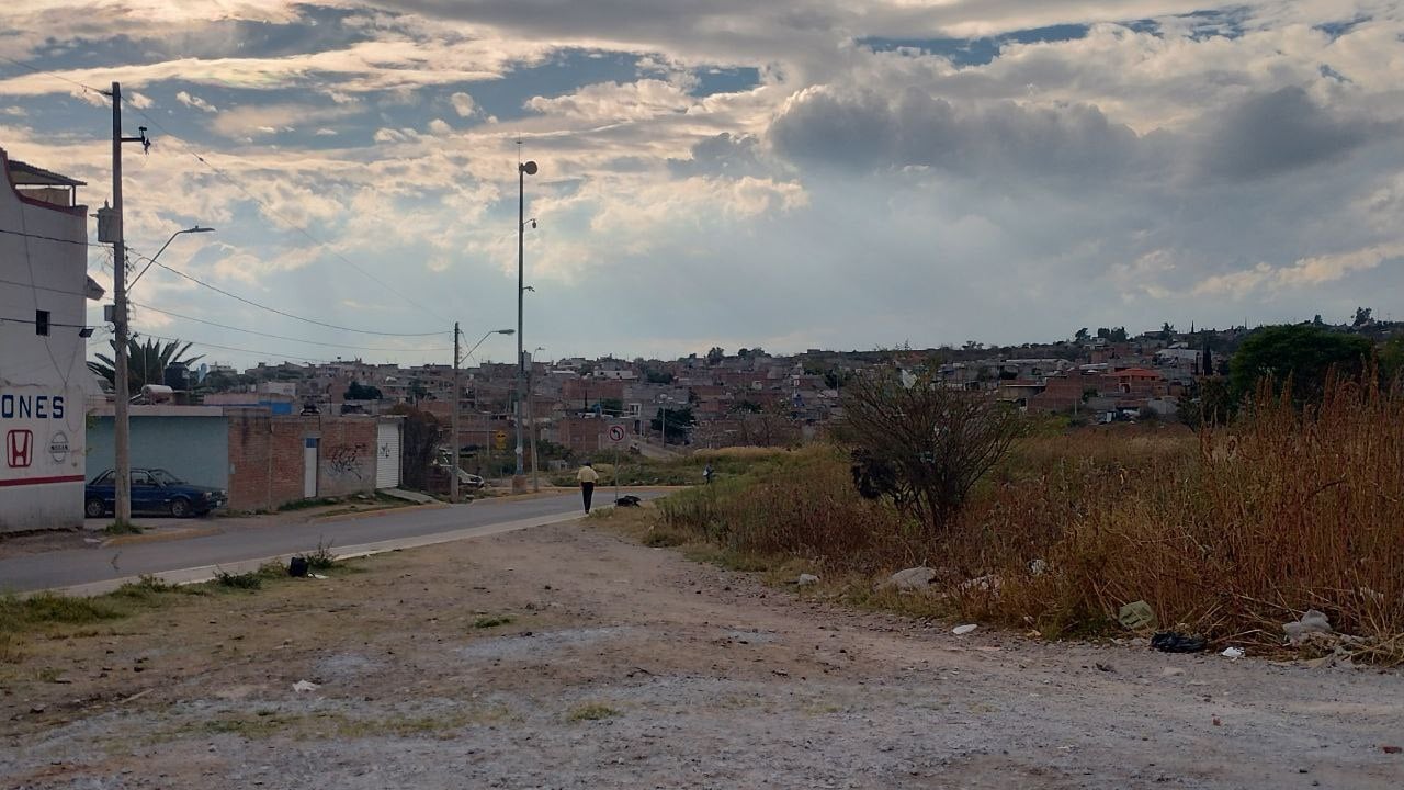 Guanajuato-Barranca de Venaderos en León se queda sin agua, así viven los vecinos con el desabasto (Periódico Correo)
