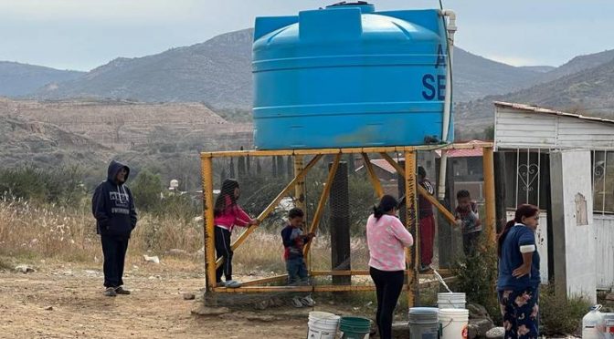 Chihuahua-Sin acceso al agua más de 150 viviendas de diversas colonias de Parral (El Sol de Parral)