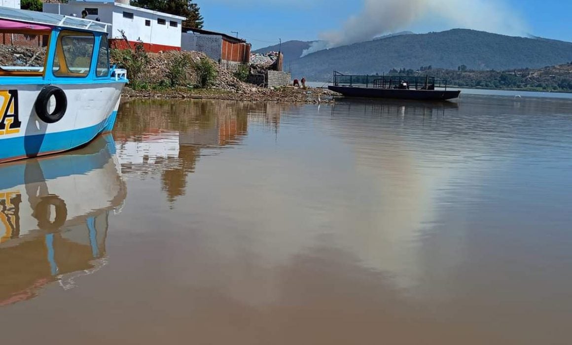Michoacán-Claman comuneros atender robo de agua en Lago de Pátzcuaro (Quadratin México)