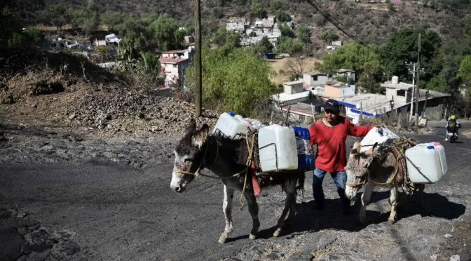 CDMX- Agobia la falta de agua en zonas de la CDMX (La Jornada)