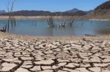 Chiapas – En Chiapas, se seca el río Pijijiapan y el agua comienza a escasear en los hogaresEn Chiapas, se seca el río Pijijiapan y el agua comienza a escasear en los hogares (Milenio)
