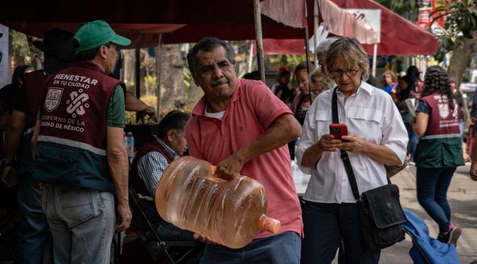 CDMX – López Obrador defiende la gestión del Gobierno capitalino ante la contaminación del agua en Benito Juárez (El País)