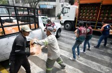 CDMX-¿Cómo va la situación del agua con aceites y lubricantes y las protestas en zonas de la Ciudad de México? (CNN)