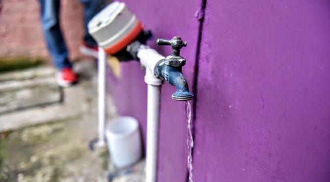 Veracruz-Hay alto consumo de agua en Veracruz, pero hogares carecen de tubería: informe (Diario de Xalapa)