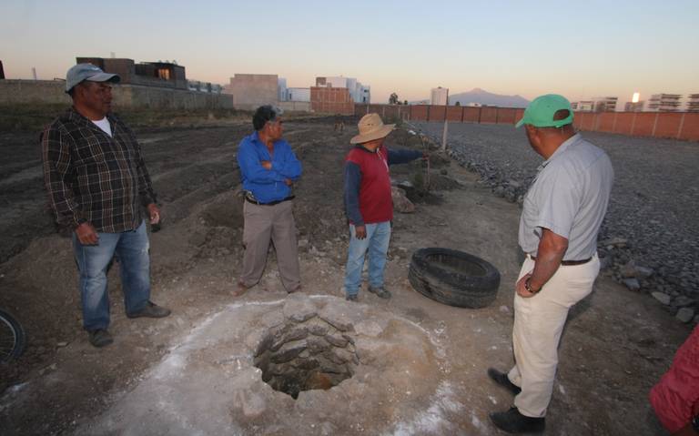 Puebla – Extracción ilegal de agua en Puebla, un delito poco castigado con desafíos ambientales y sociales (El Sol de Puebla)
