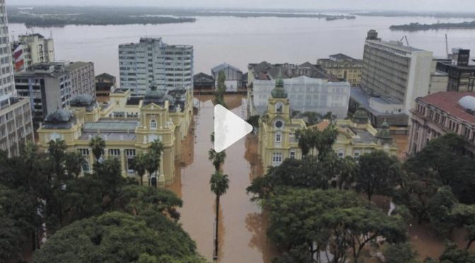 México – Imágenes aéreas captan a la ciudad de Porto Alegre bajo el agua (CNN)