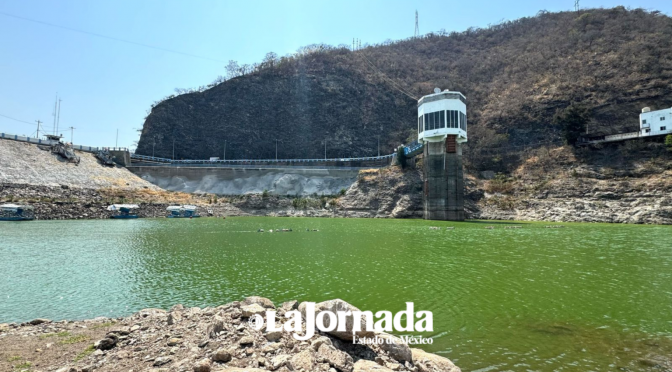Estado de México-Sigue seco Sistema Cutzamala, no ha sido beneficiado con el arranque de lluvias (La Jornada Estado de México)