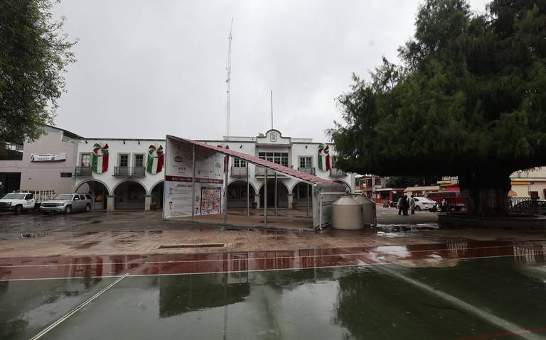 Estado de México – Colocan captadores de agua de lluvia en distintas plazas públicas de municipios mexiquenses (El Sol de Toluca)