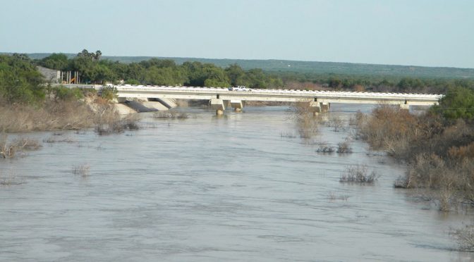 Nuevo León – Liberan agua de presas de Nuevo León ante pronóstico de lluvias (Excélsior)