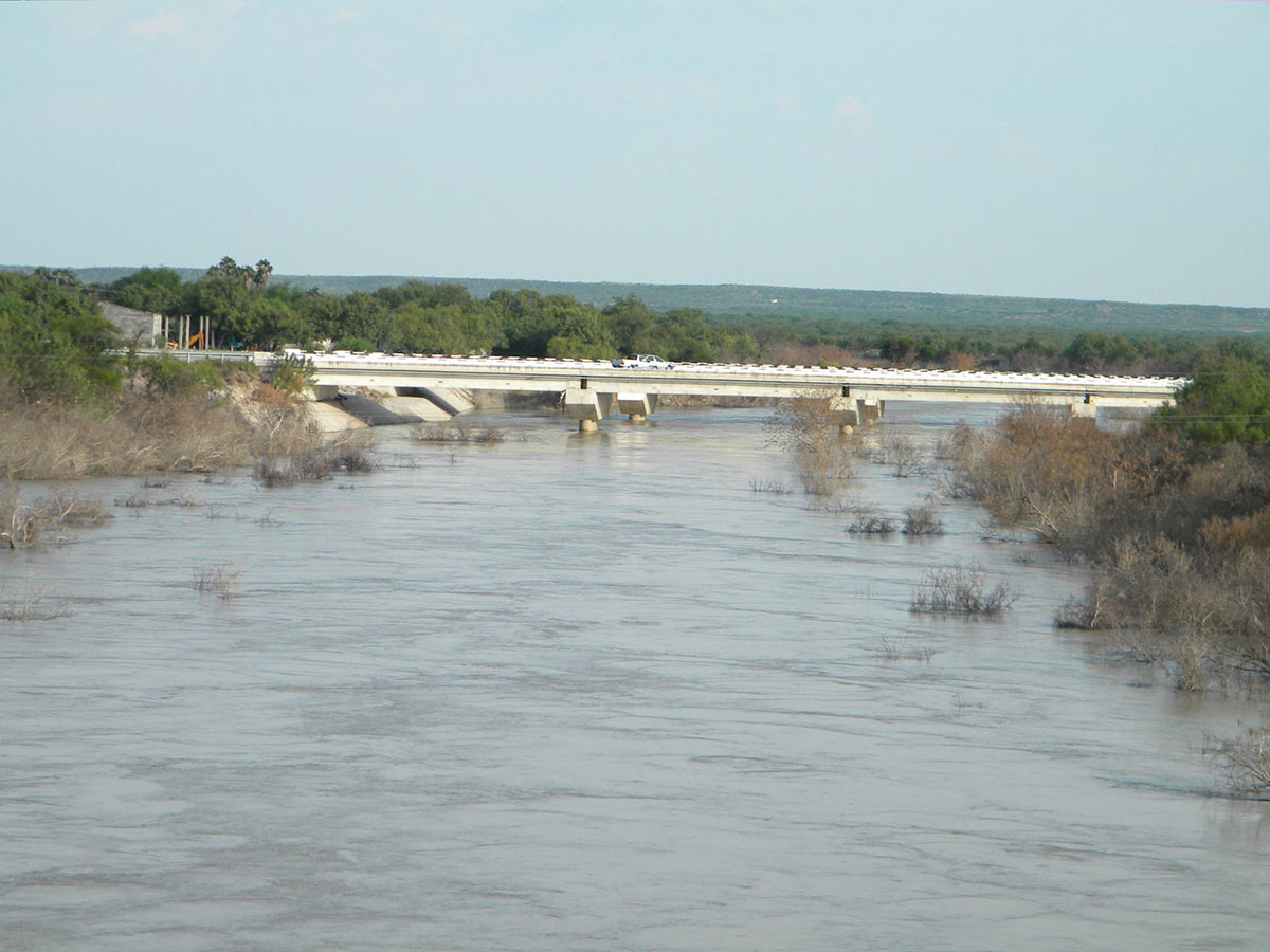 Nuevo León – Liberan agua de presas de Nuevo León ante pronóstico de lluvias (Excélsior)