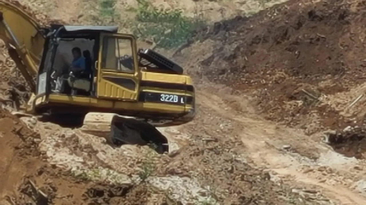 Veracruz – Extracción Clandestina de Arena Está Dejando Sin Agua a Manantiales en Coatepec (N+)