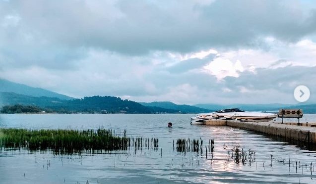 Michoacán-Apropiación de terrenos y agua, lastres del lago de Zirahuén (La Jornada)