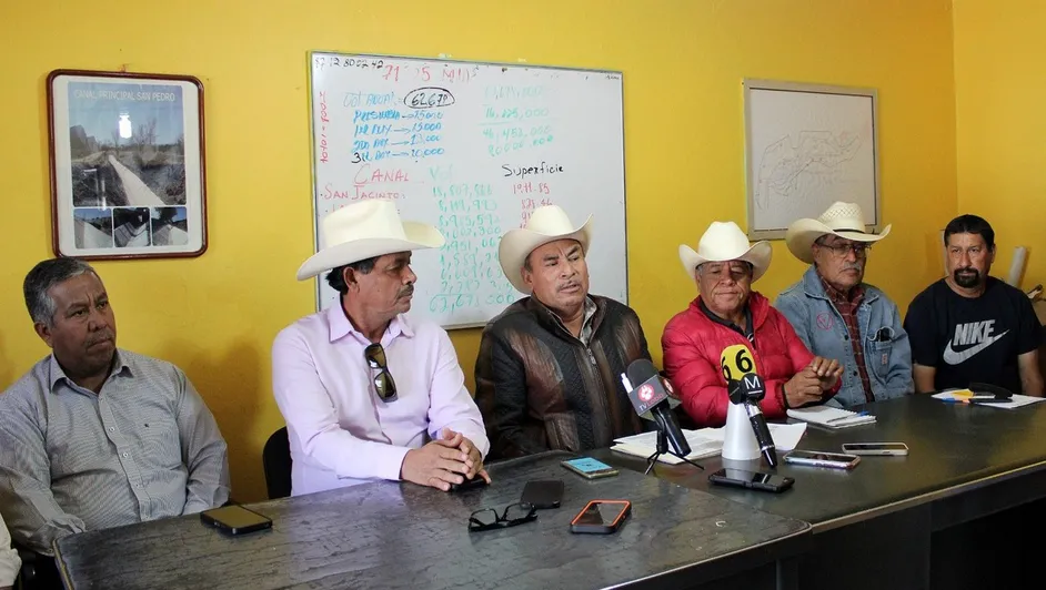 Lerdo, Durango – Agricultores clausuran suministro de agua saludable (Milenio)