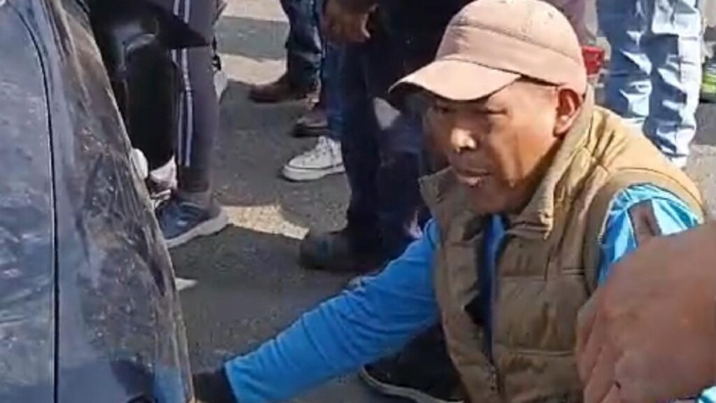 Estado de México – Manifestación por falta de agua provoca enfrentamientos y caos vial en Toluca (UNO TV)