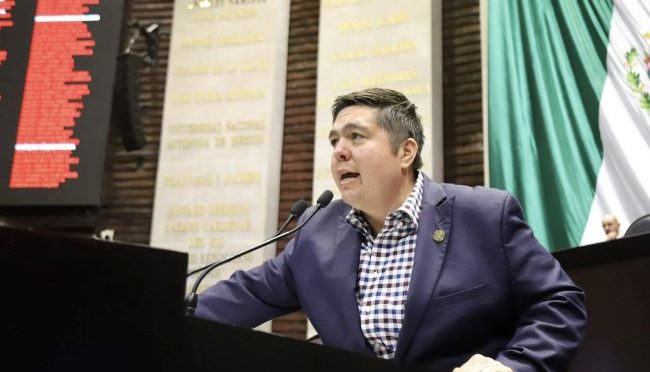 México – Por un México con justicia hídrica, Fernández Samaniego propone uso de agua de lluvia y regenerada (Talla Política)
