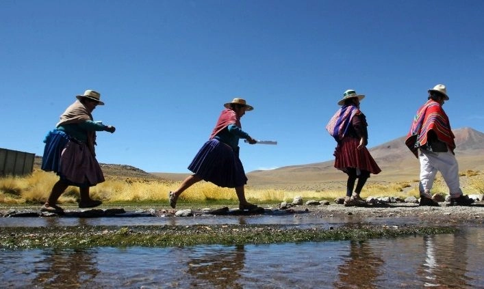 Mundo – 25 años de la Guerra del Agua (La Jornada)