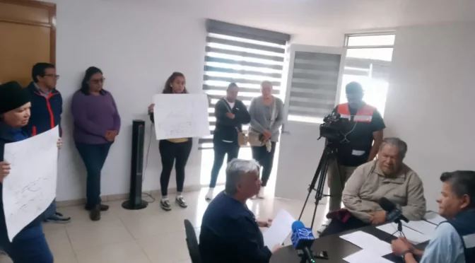 Zacatecas – Colonos de Ferrocarileros y Minas del Real exigen agua a Jiapaz (El Sol de Zacatecas)