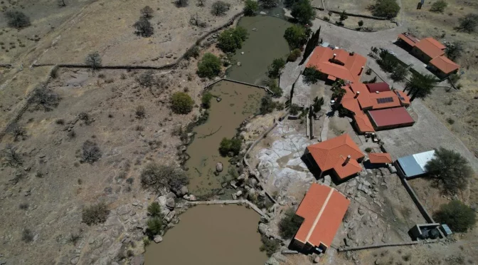 Chihuahua – Detectan Enorme Acopio Ilegal de Agua en Rancho de César Duarte: Gobierno Denunciará ante FGR (N+)