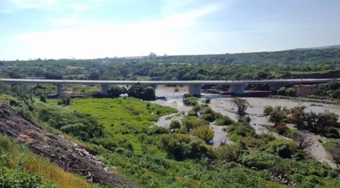 Edomex – Vivimos entre aguas negras: el drama en Edomex con el Río Lerma a punto de desbordarse. (LVN)